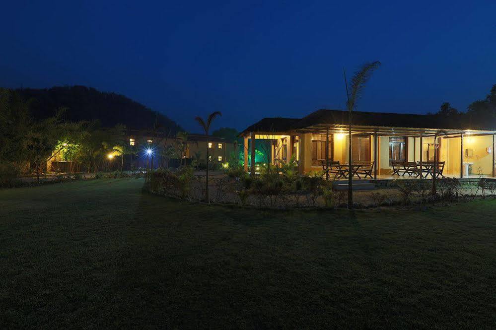 Dewdrop Mango Bloom Resort Jim Corbett National Park Kültér fotó